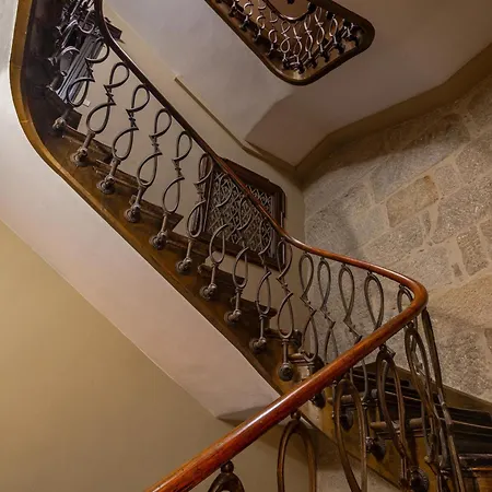 Centro-olivica Clasica By Cosyhome ヴィーゴ